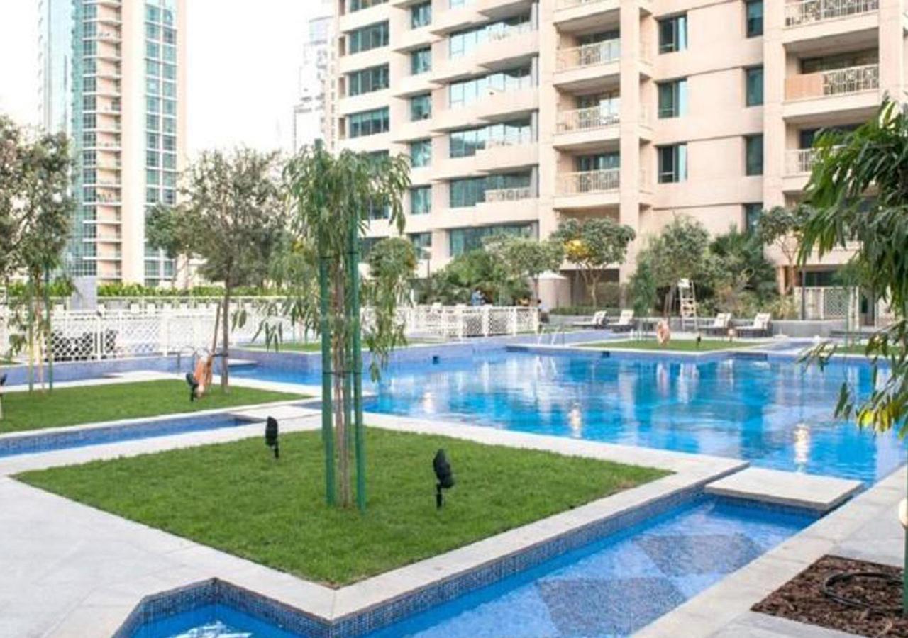 Signature Burj Khalifa View Residence Dubaj Zewnętrze zdjęcie