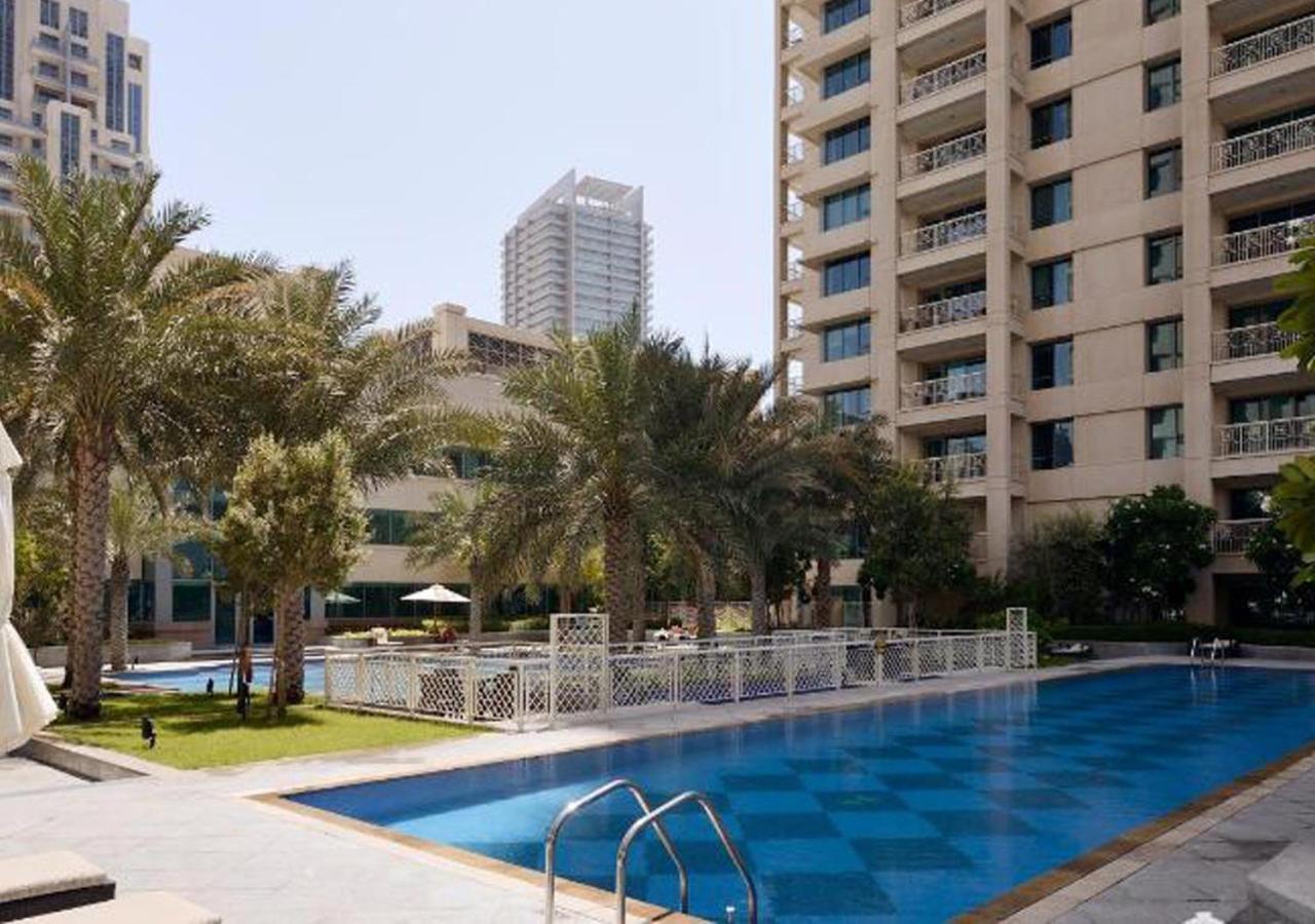 Signature Burj Khalifa View Residence Dubaj Zewnętrze zdjęcie